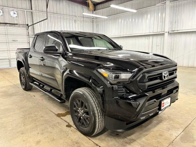 Used 2025 BLACK Toyota  image 1
