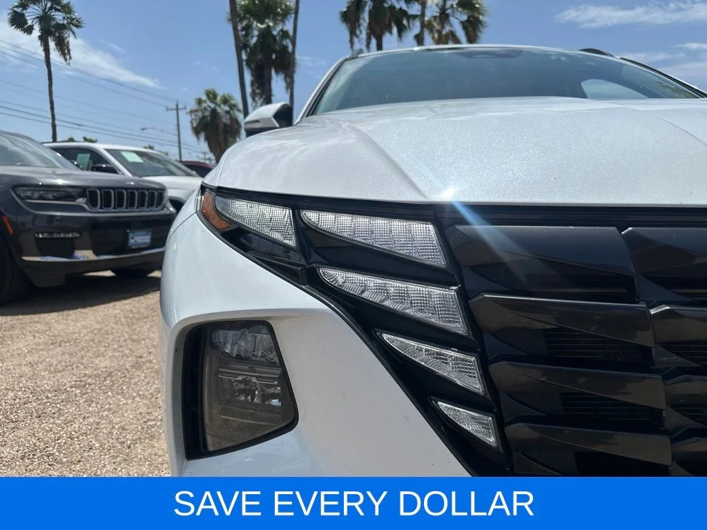 Used 2022 Gray Hyundai SEL image 3