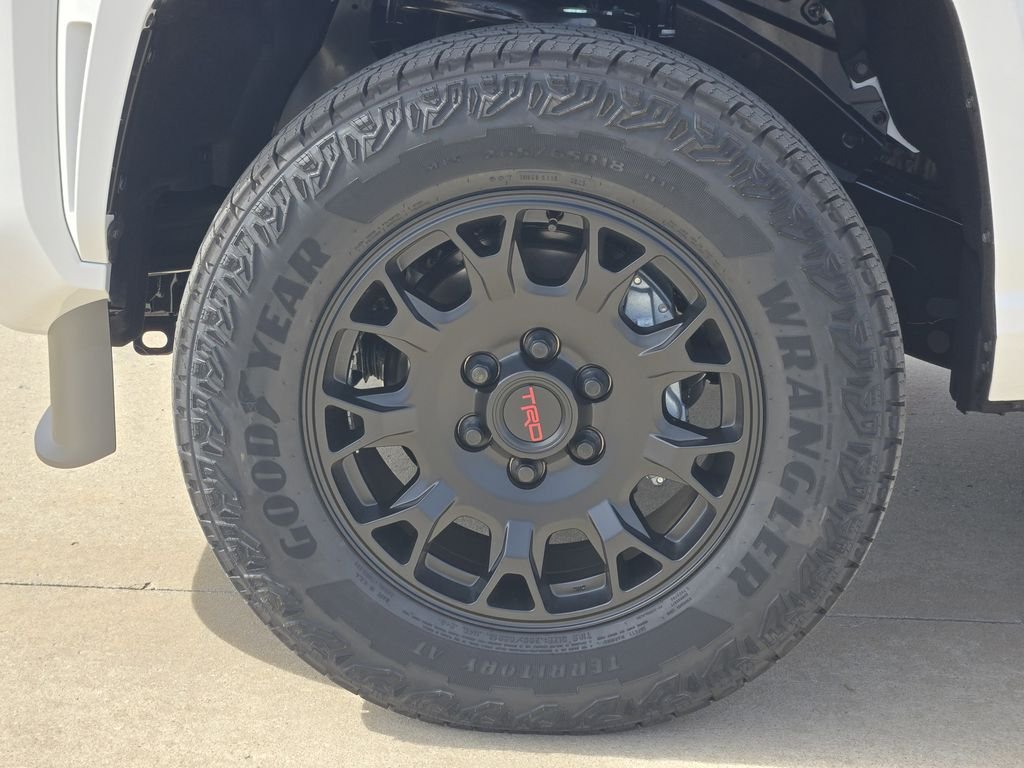 2026 Toyota Tacoma SR5 - Photo 10