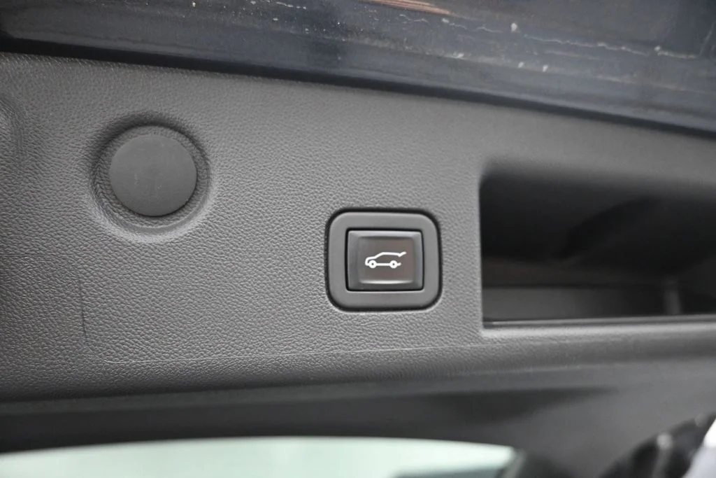 Used 2023 Gray Chevrolet LT image 12