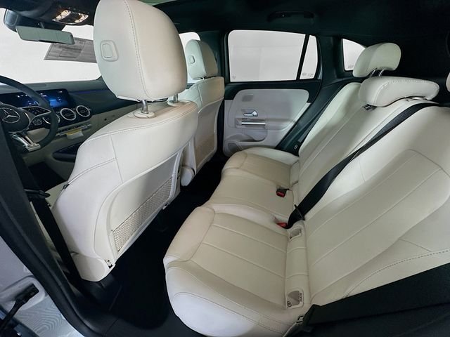 New 2026 Cirrus Silver Metallic Mercedes-Benz GLA 250 image 24