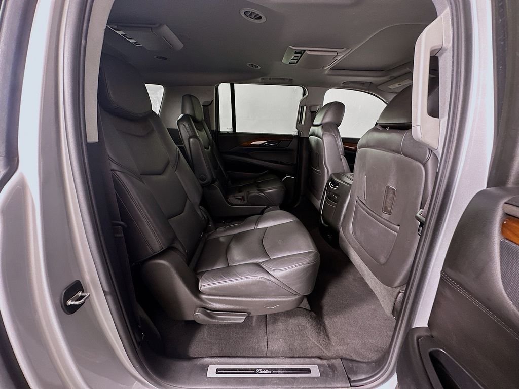 Used 2017 Radiant Silver Metallic Cadillac Luxury image 30