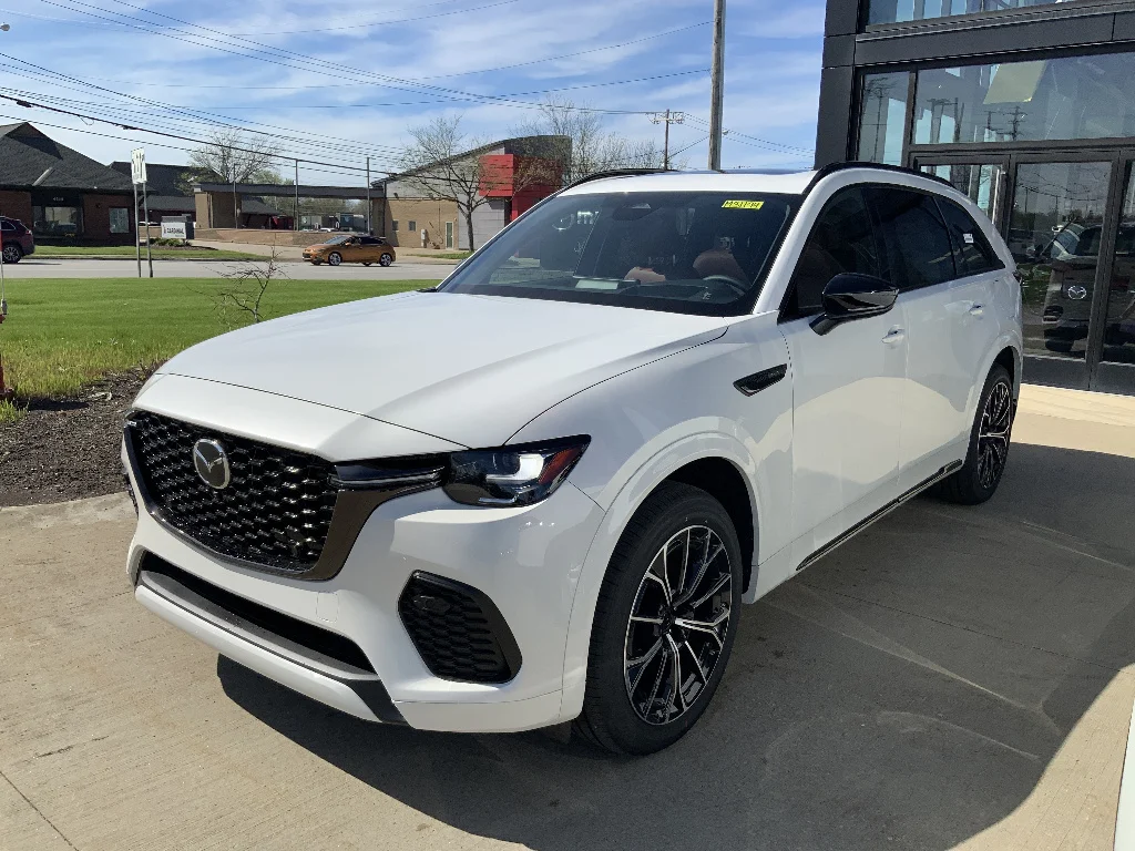 New 2026 Rhodium White Premium Mazda 3.3 Turbo S Premium AWD image 3