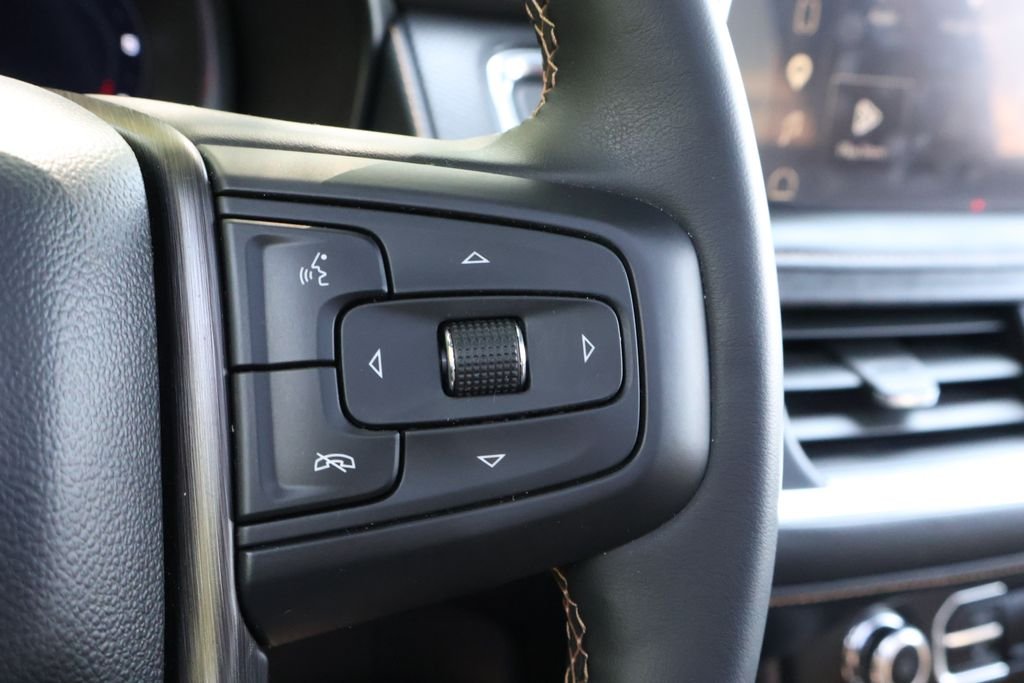 2023 GMC Yukon XL AT4 - Photo 32