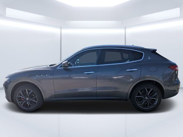 Used 2018 Gray Maserati GranLusso image 6