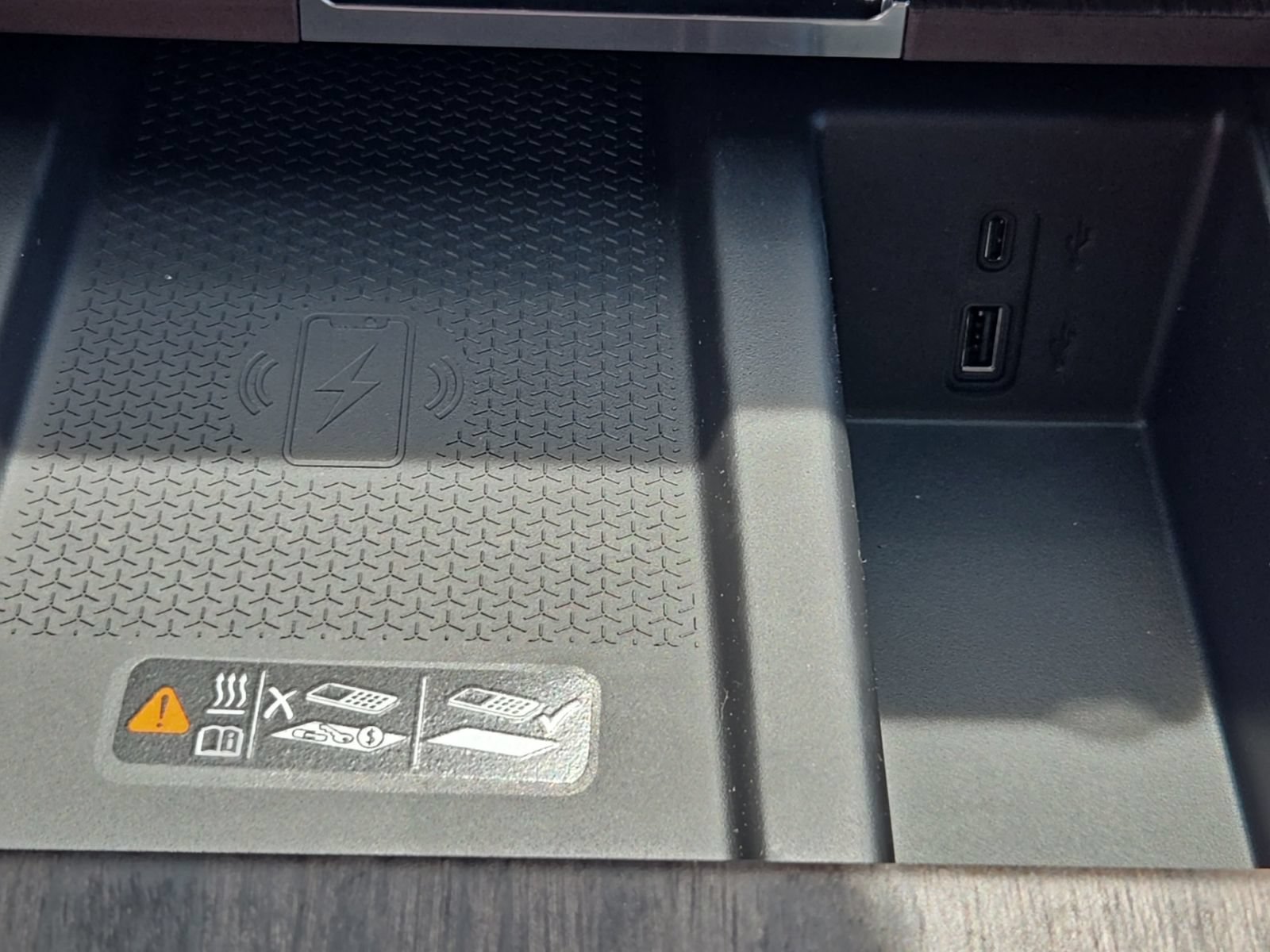 2026 GMC Acadia Denali Ultimate - Photo 48