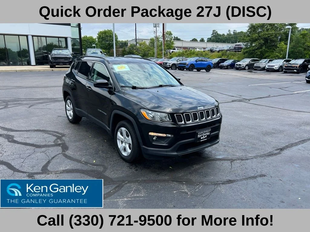 Used 2019 Black Jeep Latitude image 6