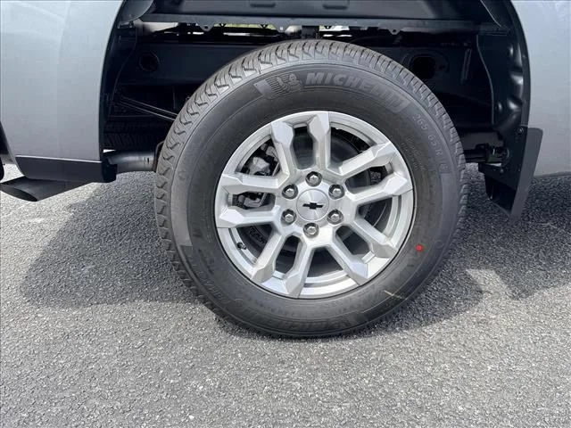 New 2026 Sterling Gray Metallic Chevrolet RST image 32