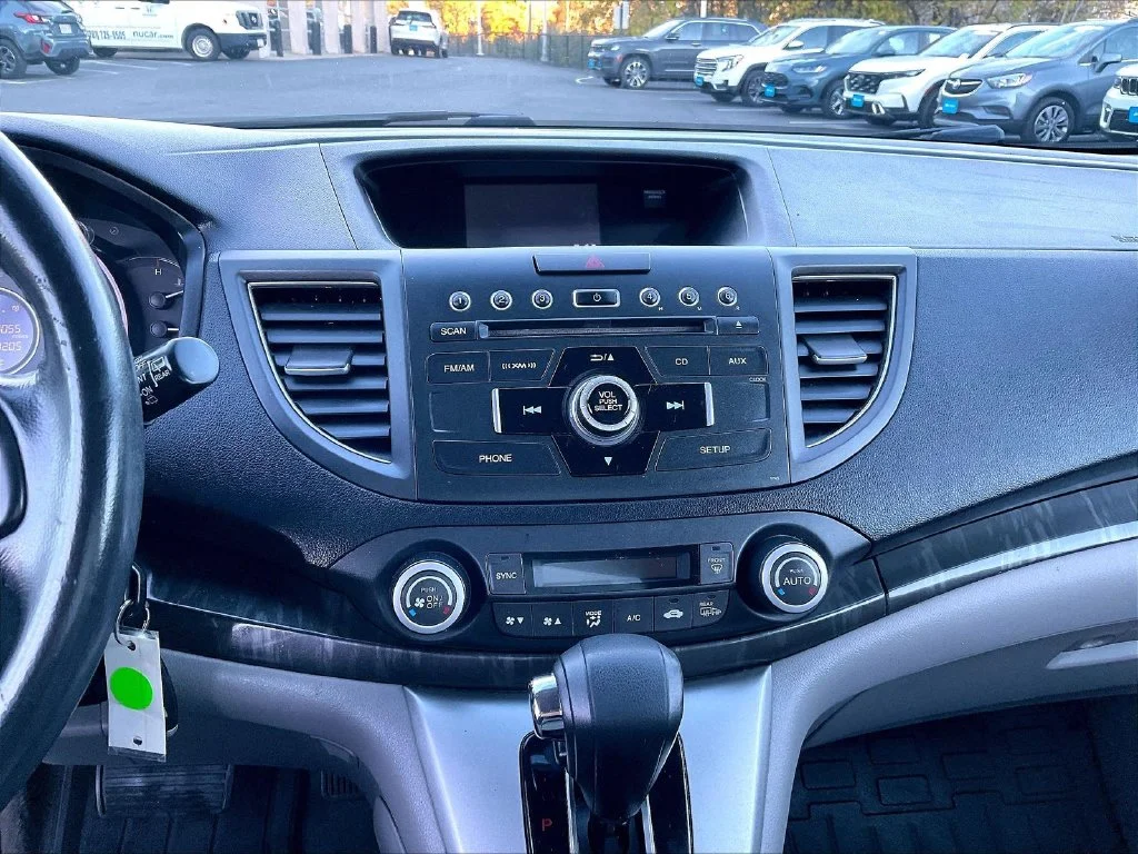 Used 2014 Gray Honda EX-L image 26