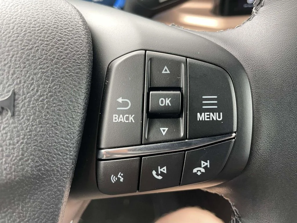 New 2025 Gray Ford Outer Banks image 23