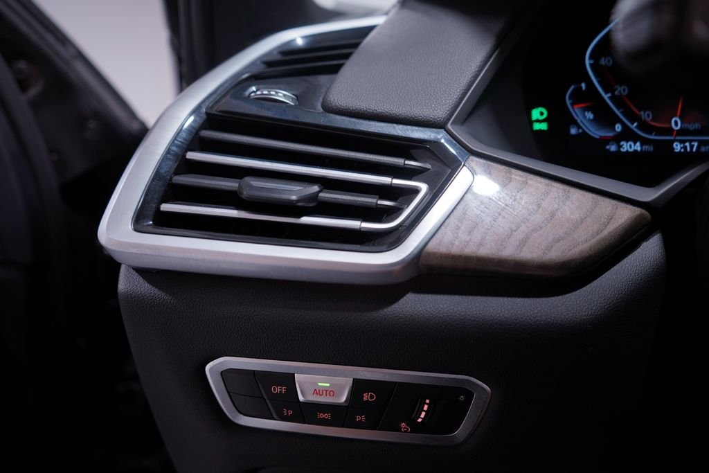Used 2023 Dark Graphite BMW xDrive40i image 19