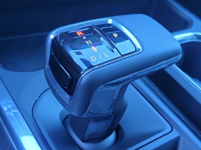 2026 Chevrolet Silverado 1500 LTZ - Photo 15