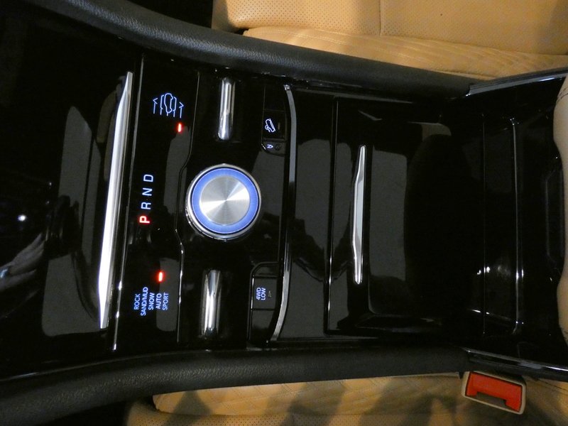 Used 2024 MIDNIGHT SKY Jeep Summit 4x4 image 19