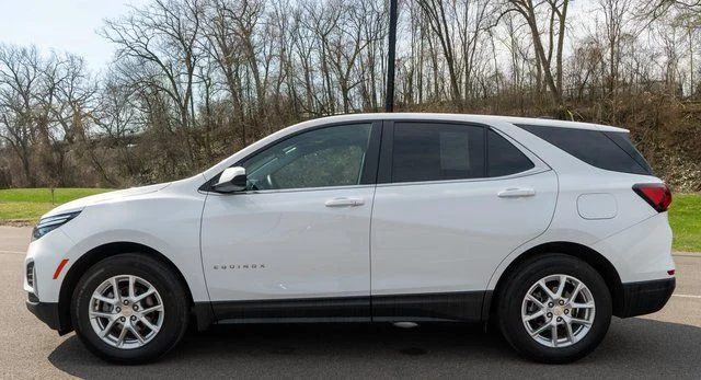 Used 2024 White Chevrolet LT image 9
