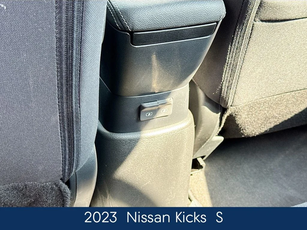 Used 2023 Black Nissan S image 36