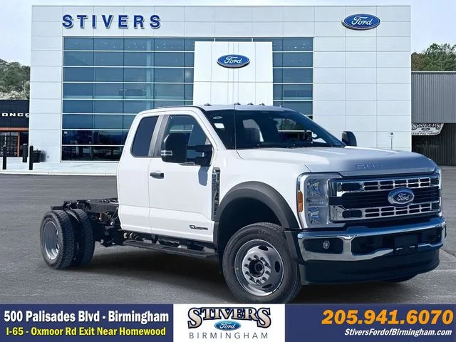 New 2026 White Ford XL image 1