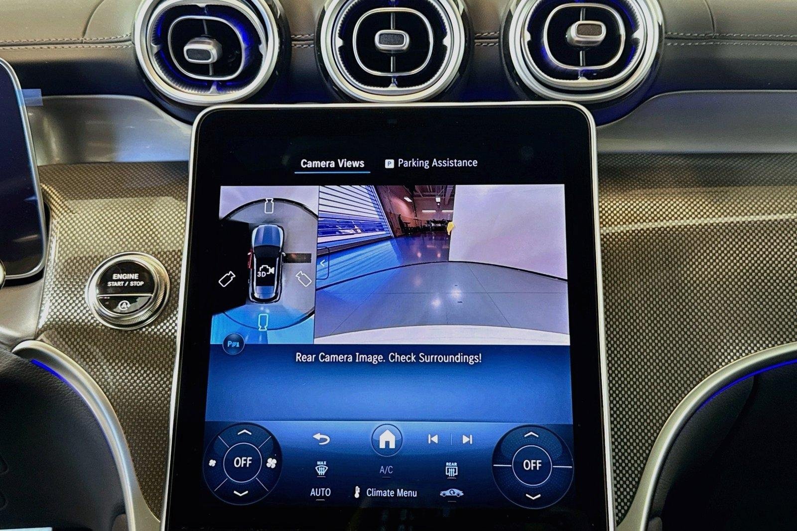 New 2026 Polar White Mercedes-Benz GLC 300 image 13