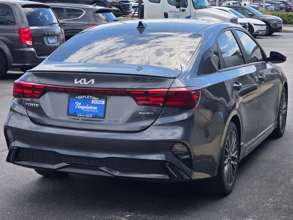 Used 2022 Gray Kia GT-Line image 10