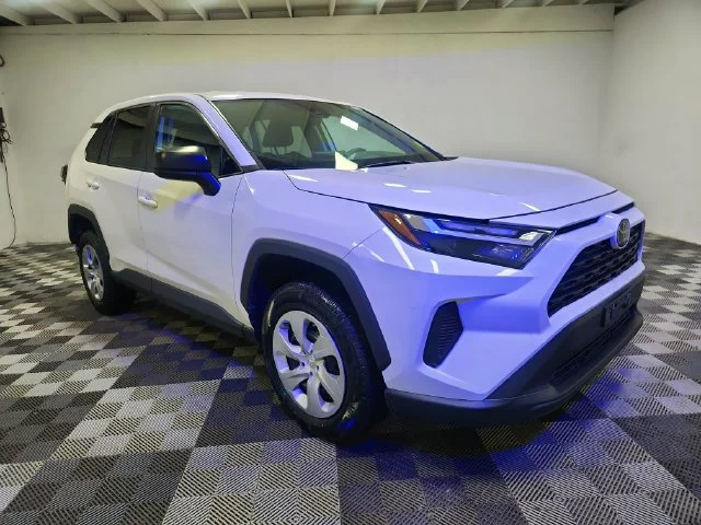 Used 2025 White Toyota LE image 2