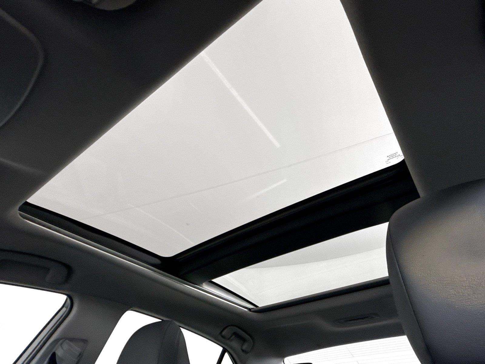Used 2018 Predawn Gray Mica Toyota XLE image 6