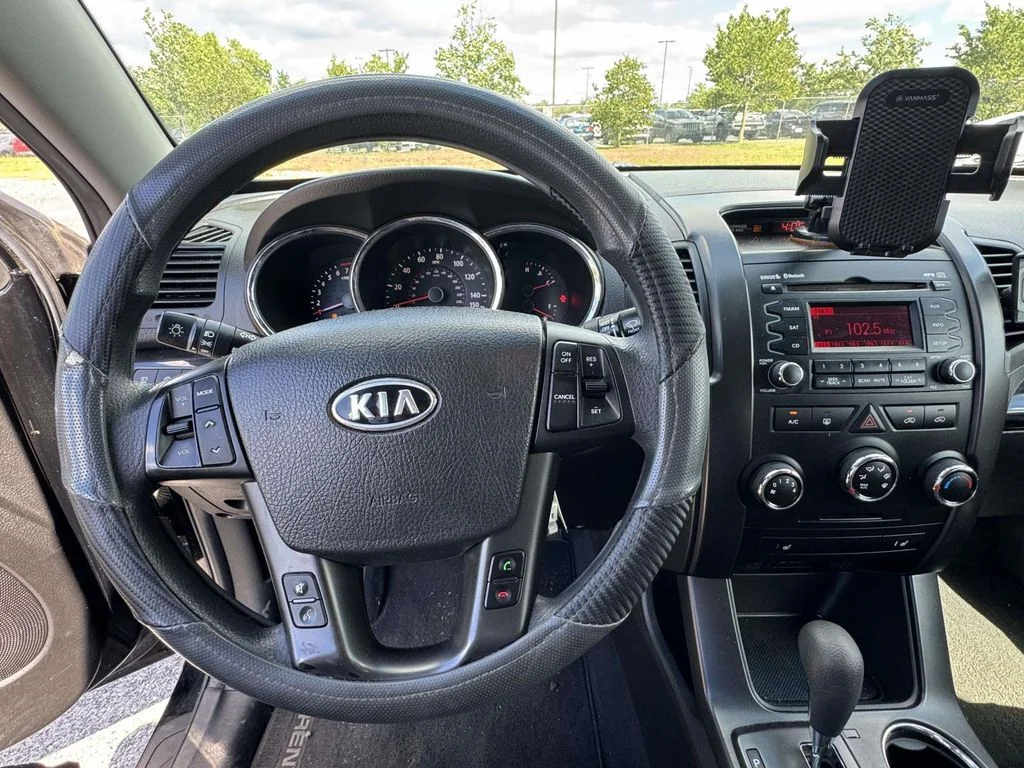 Used 2011 Black Kia LX image 2