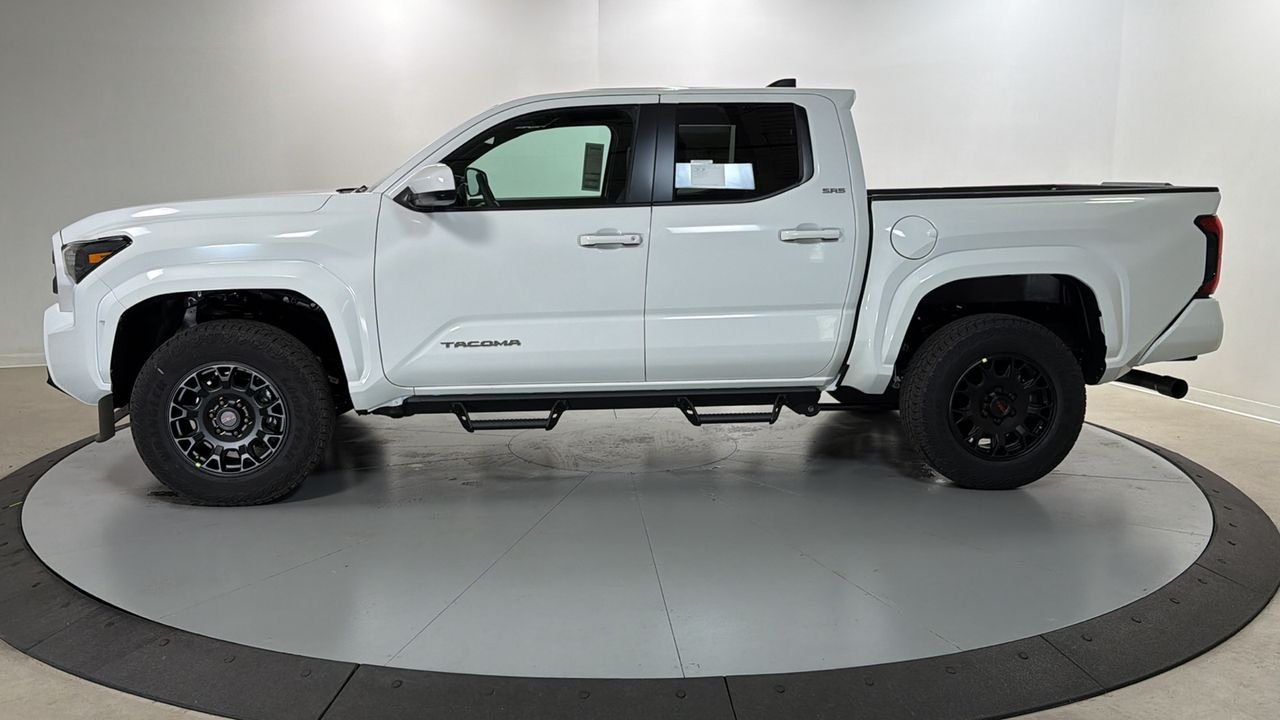 New 2026 Ice Cap Toyota  SR5 image 8