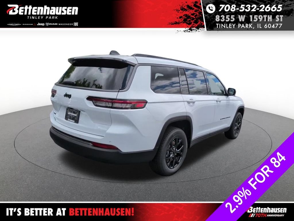 New 2026 Bright White Clear-Coat Exterior Paint Jeep Altitude image 4