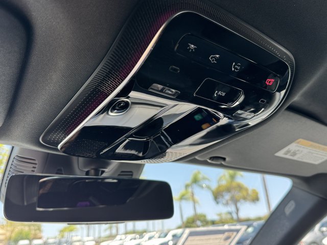Certified Used 2025 Polar White Mercedes-Benz GLC 300 image 23