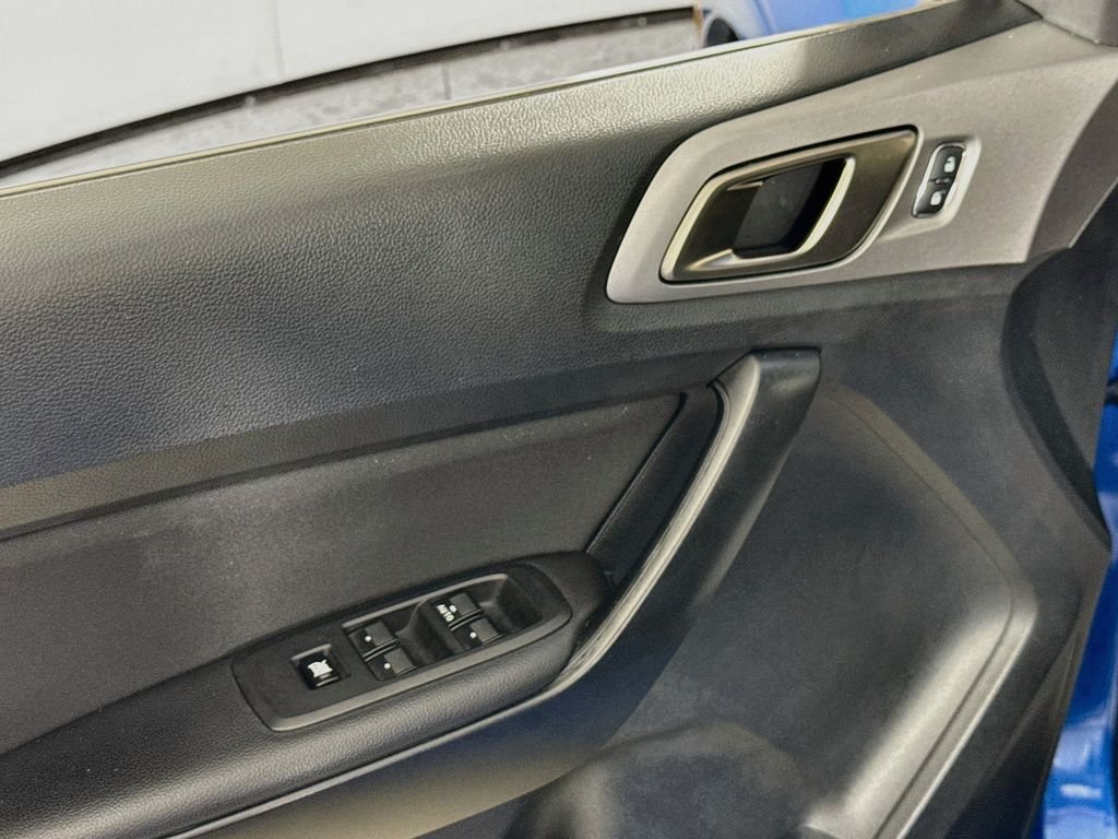 Used 2023 Velocity Blue Metallic Ford XLT image 21