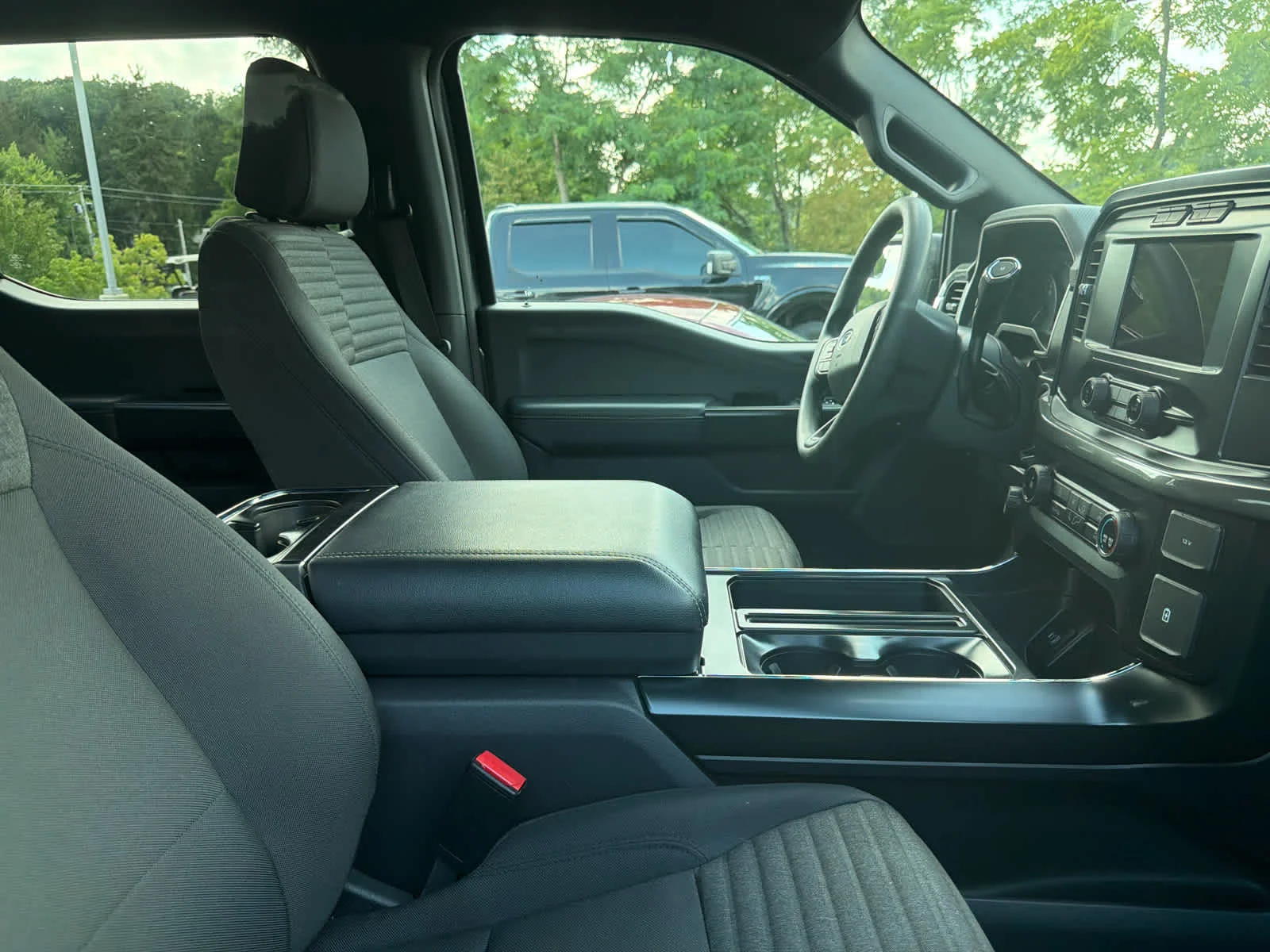 Used 2023 Carbonized Gray Metallic Ford XL image 4