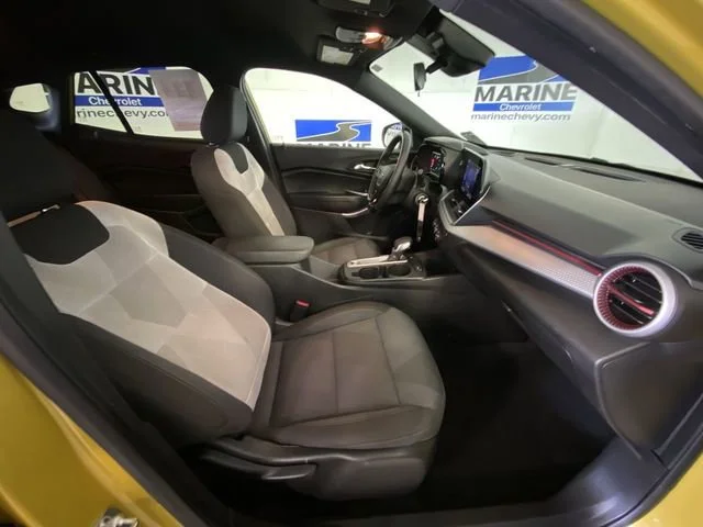 2024 Chevrolet Trax RS - Photo 31