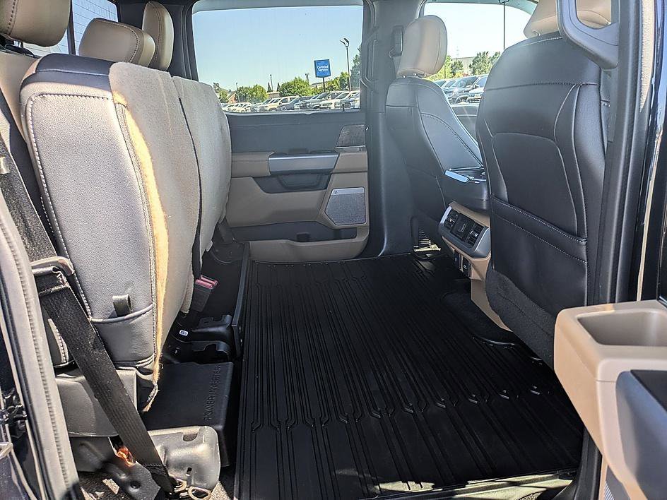 Used 2023 Antimatter Blue Metallic Ford LARIAT image 30