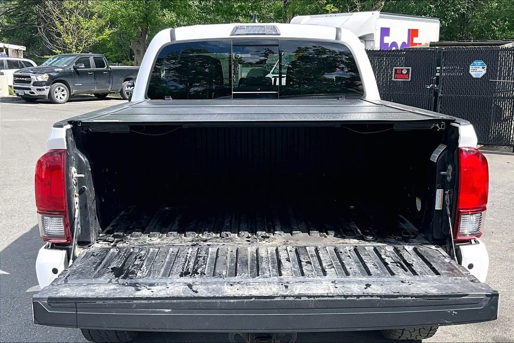 Used 2018 White Toyota TRD Off-Road image 30