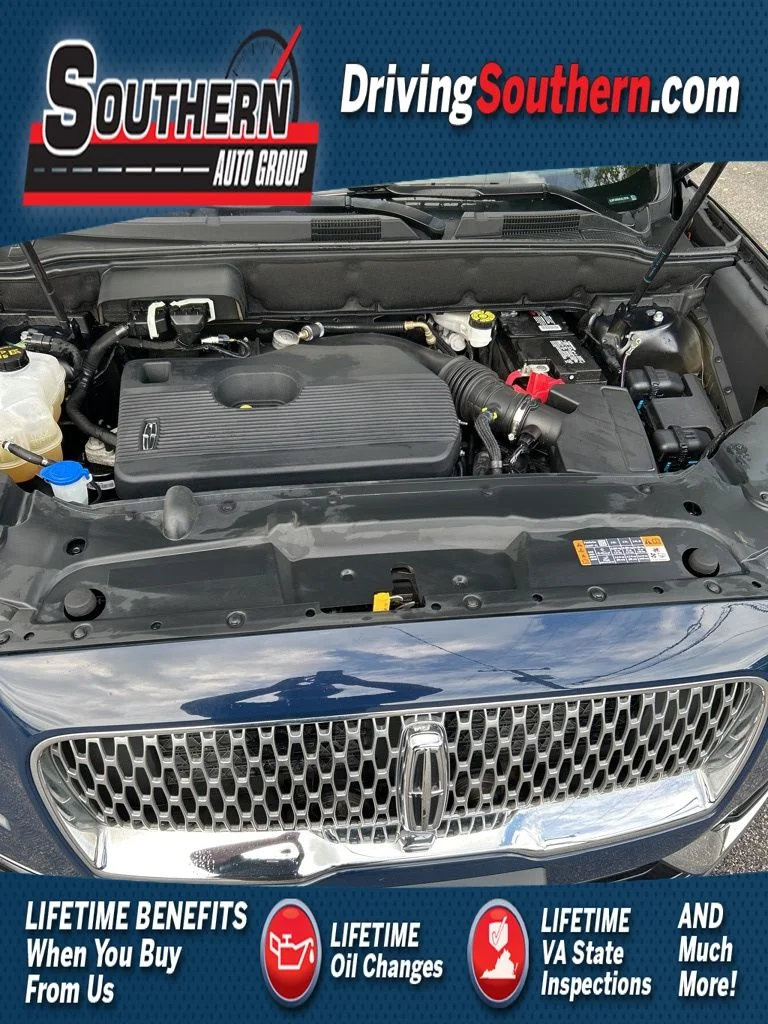 Used 2020 Blue Lincoln Reserve image 1