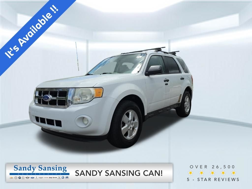 Used 2012 White Ford XLT image 1