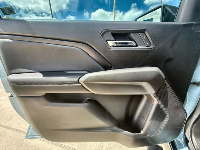 Used 2026 Snowdrift Metallic Chevrolet LT image 21