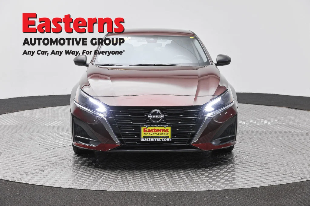 Used 2024 Red Nissan 2.5 SV image 25