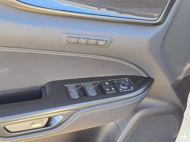 New 2026 Ultra White Lexus PREMIUM PLUS AWD image 9