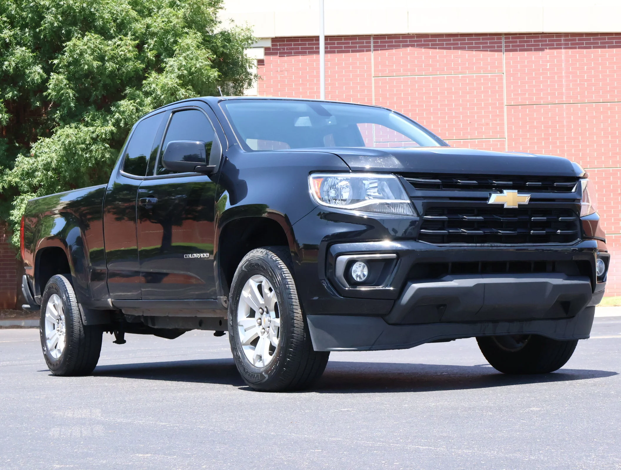 Used 2022 Black Chevrolet LT image 1