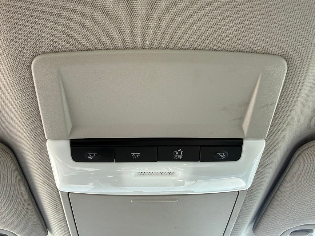 Used 2024 Blue Nissan 2.5 SR image 14