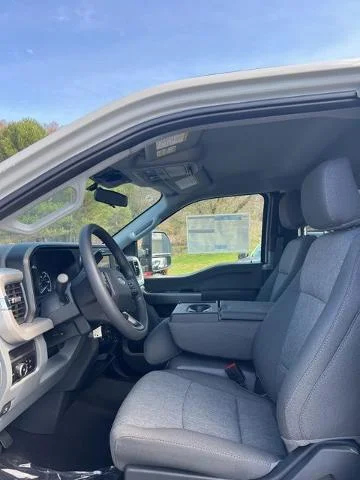New 2026 Avalanche Ford F-350® XL image 115