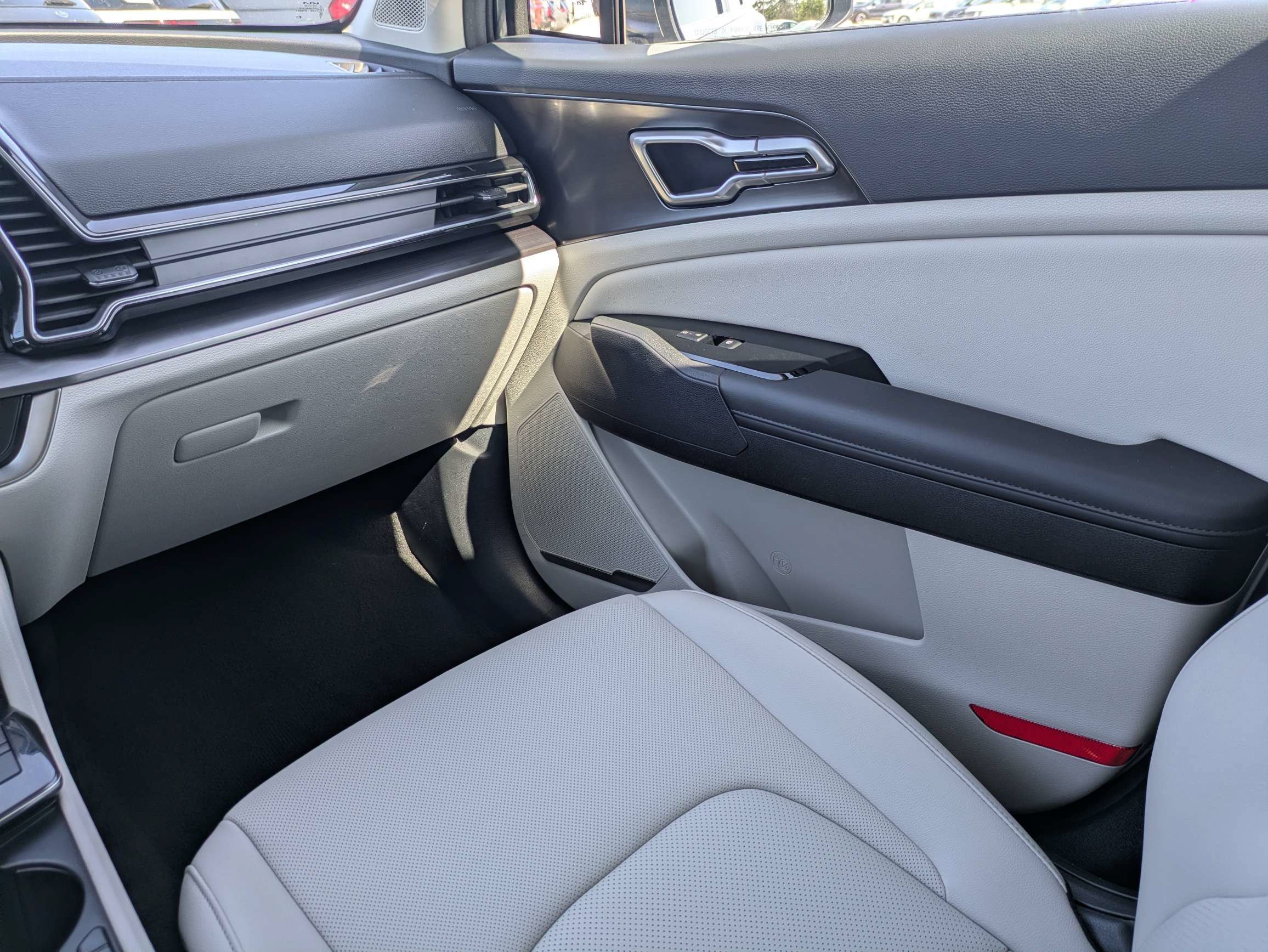 Certified Used 2024 Gravity Gray Kia EX image 17