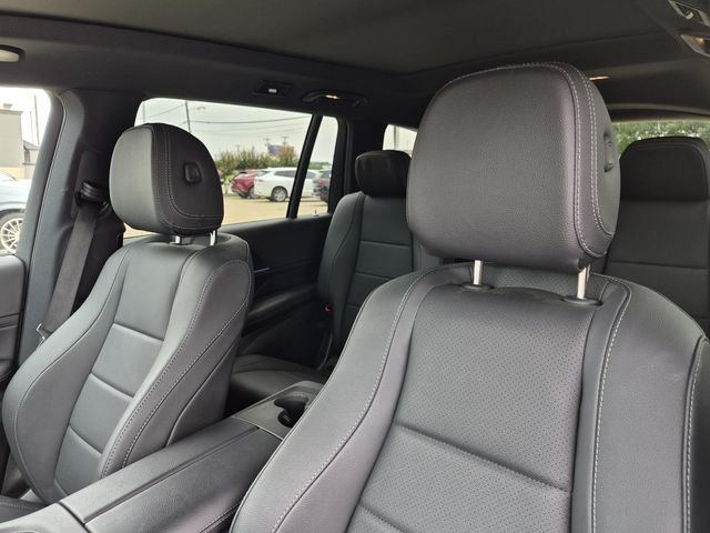 Certified Used 2025 Obsidian Black Metallic Mercedes-Benz GLS 450 image 15