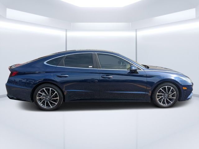 Used 2020 Blue Hyundai Limited image 2