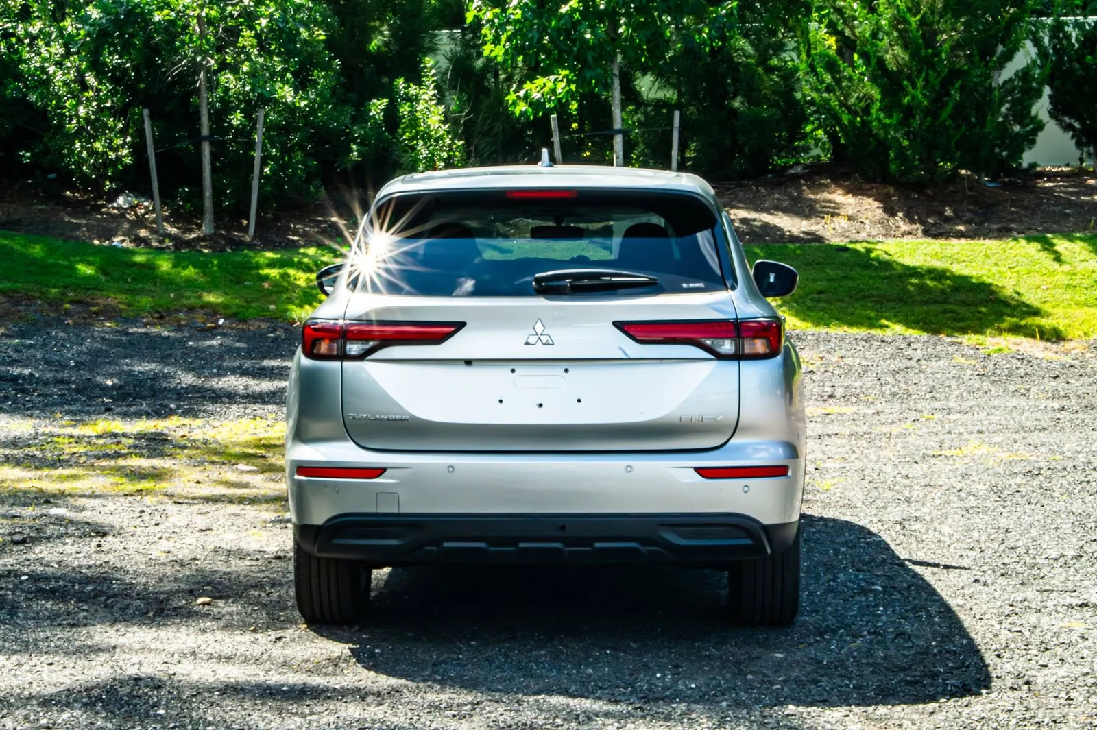 2025 Mitsubishi Outlander Plug-in Hybrid ES - Photo 7