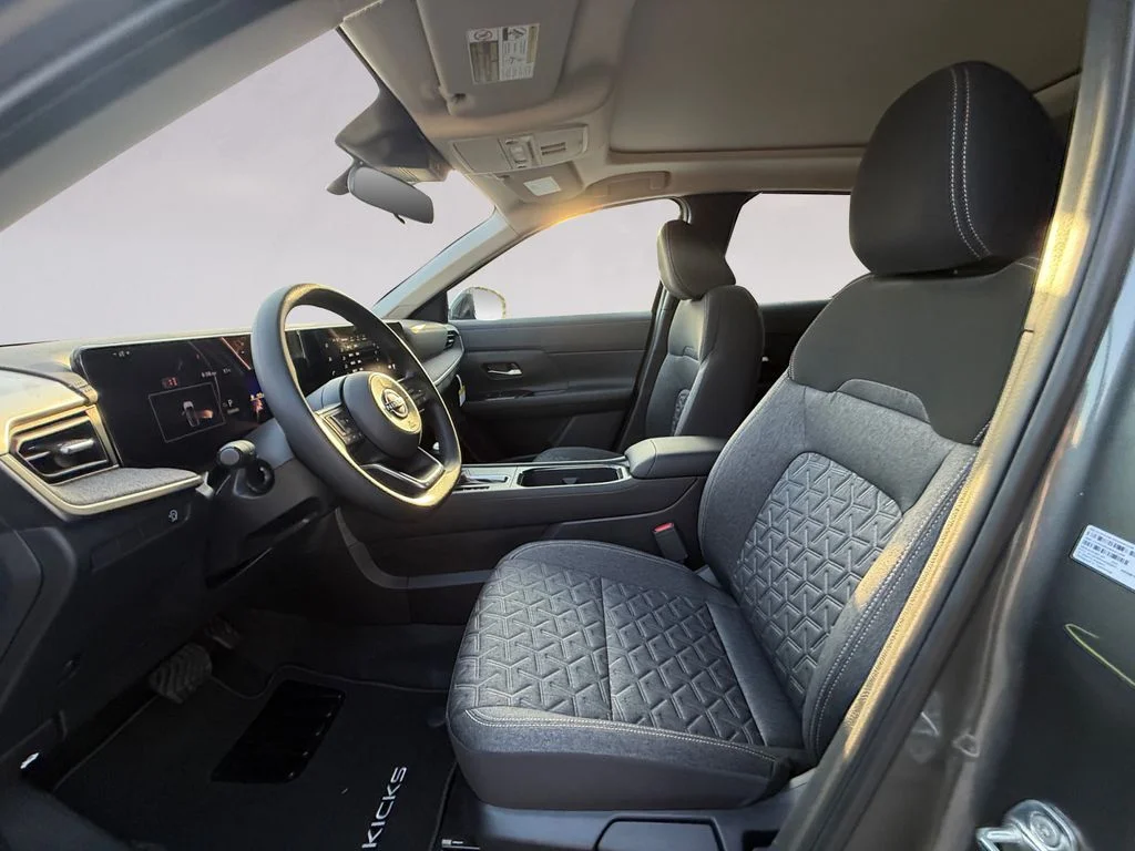 New 2027 Gray Nissan SV image 10