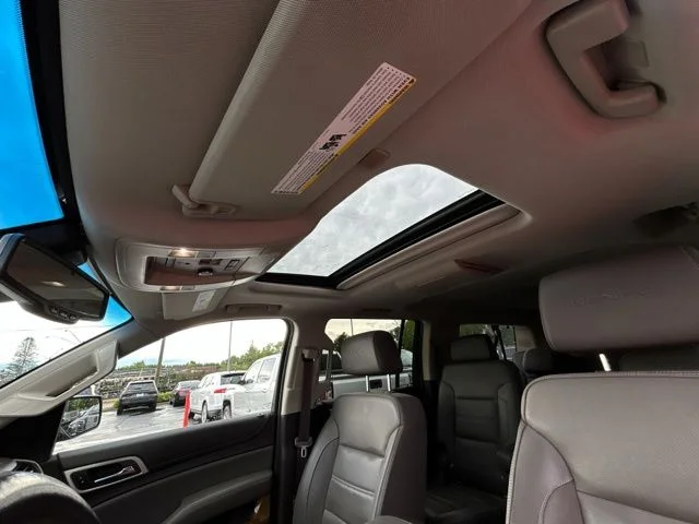 Used 2017 White Frost GMC Denali image 41