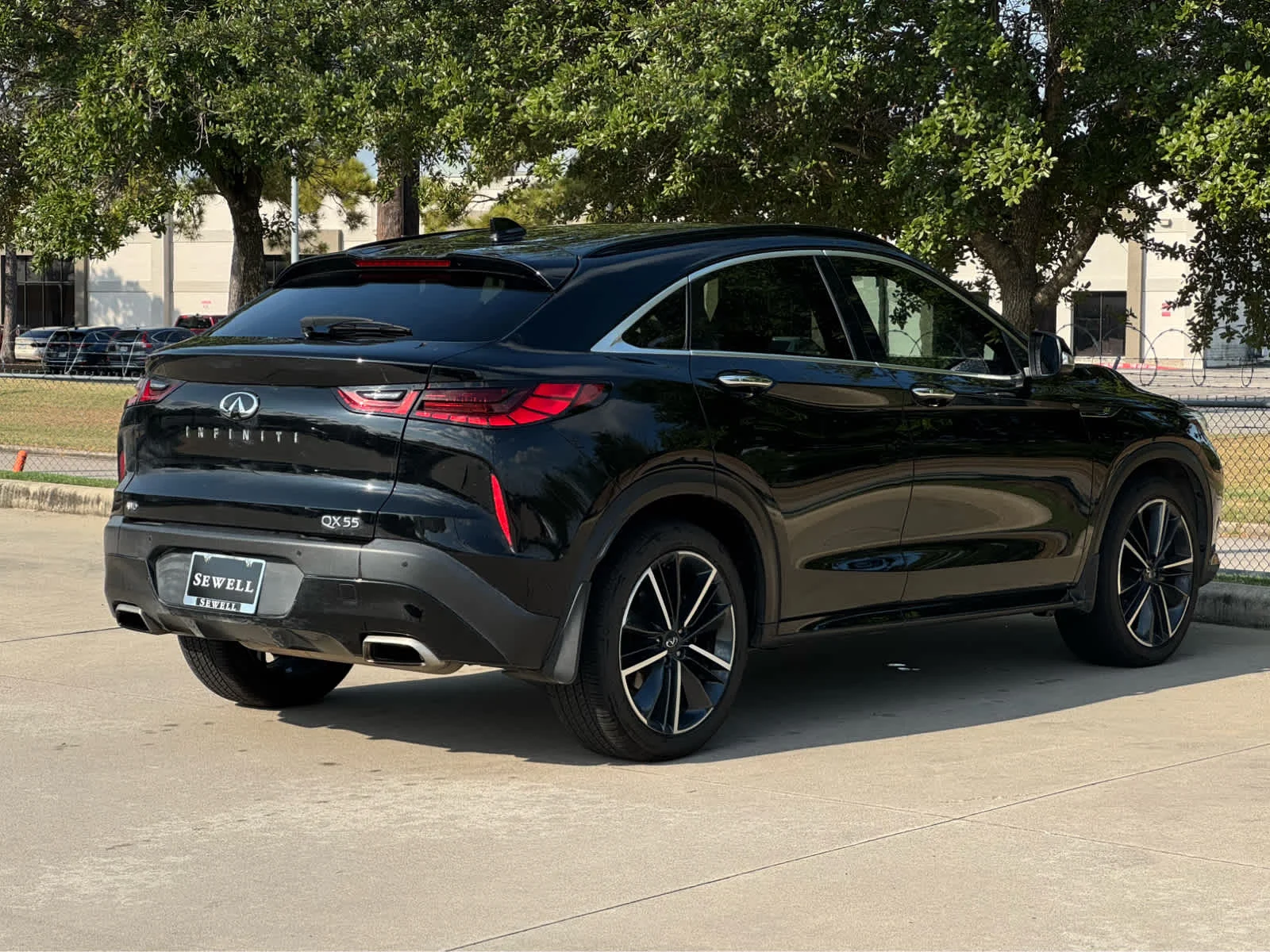 Certified Used 2024 Black Obsidian INFINITI ESSENTIAL image 5