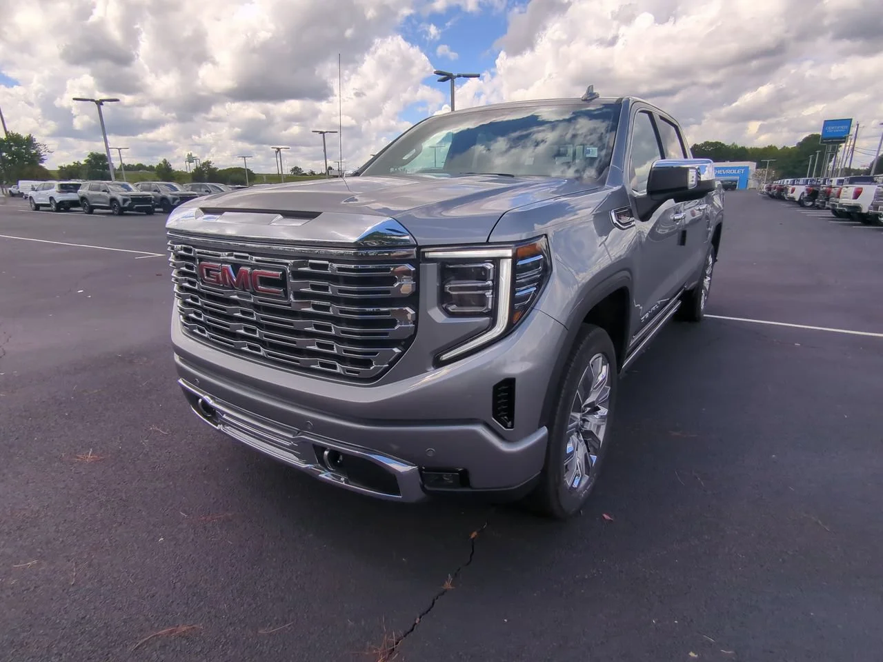 2026 GMC Sierra 1500 Denali - Photo 7
