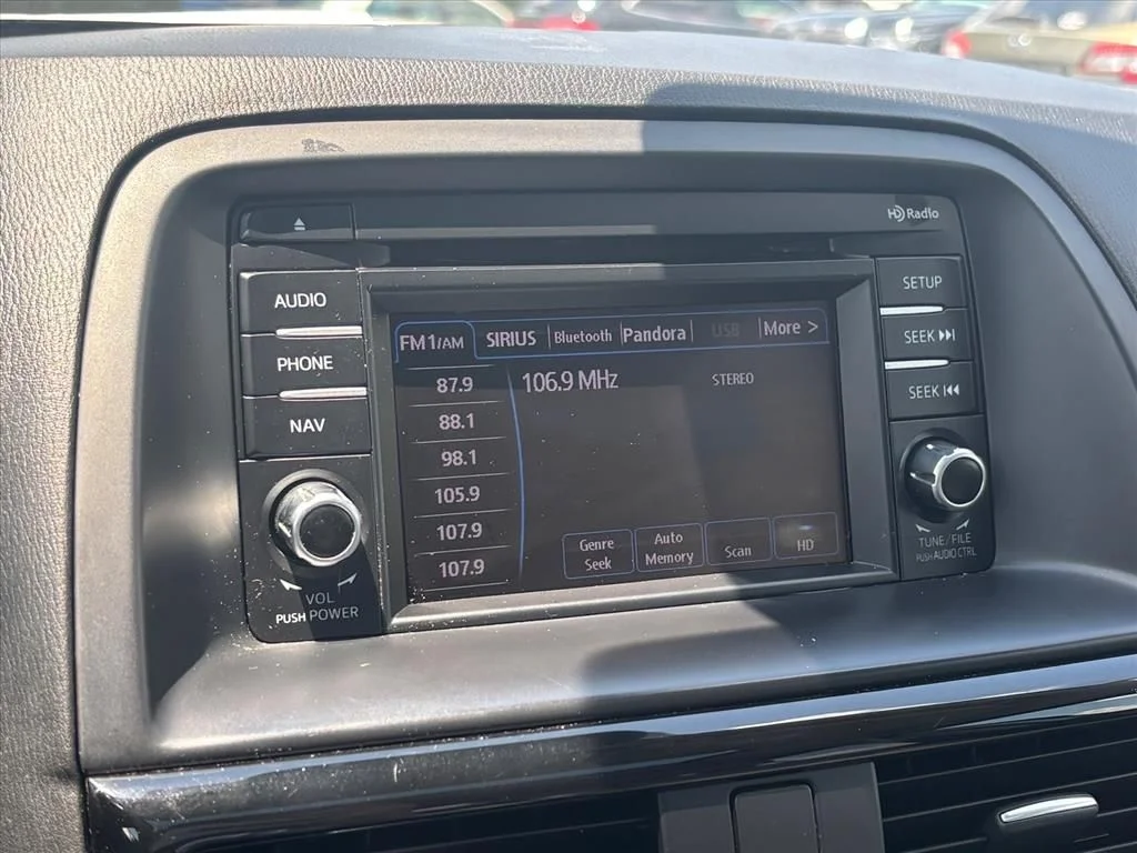 Used 2015 White Mazda Grand Touring image 4